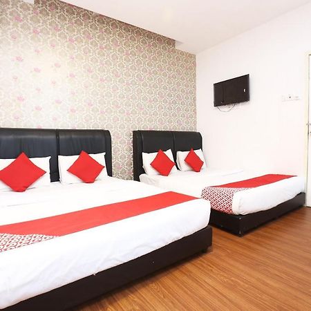 OYO 717 Mr J Hotel Wakaf Che Yeh 2 Exterior foto