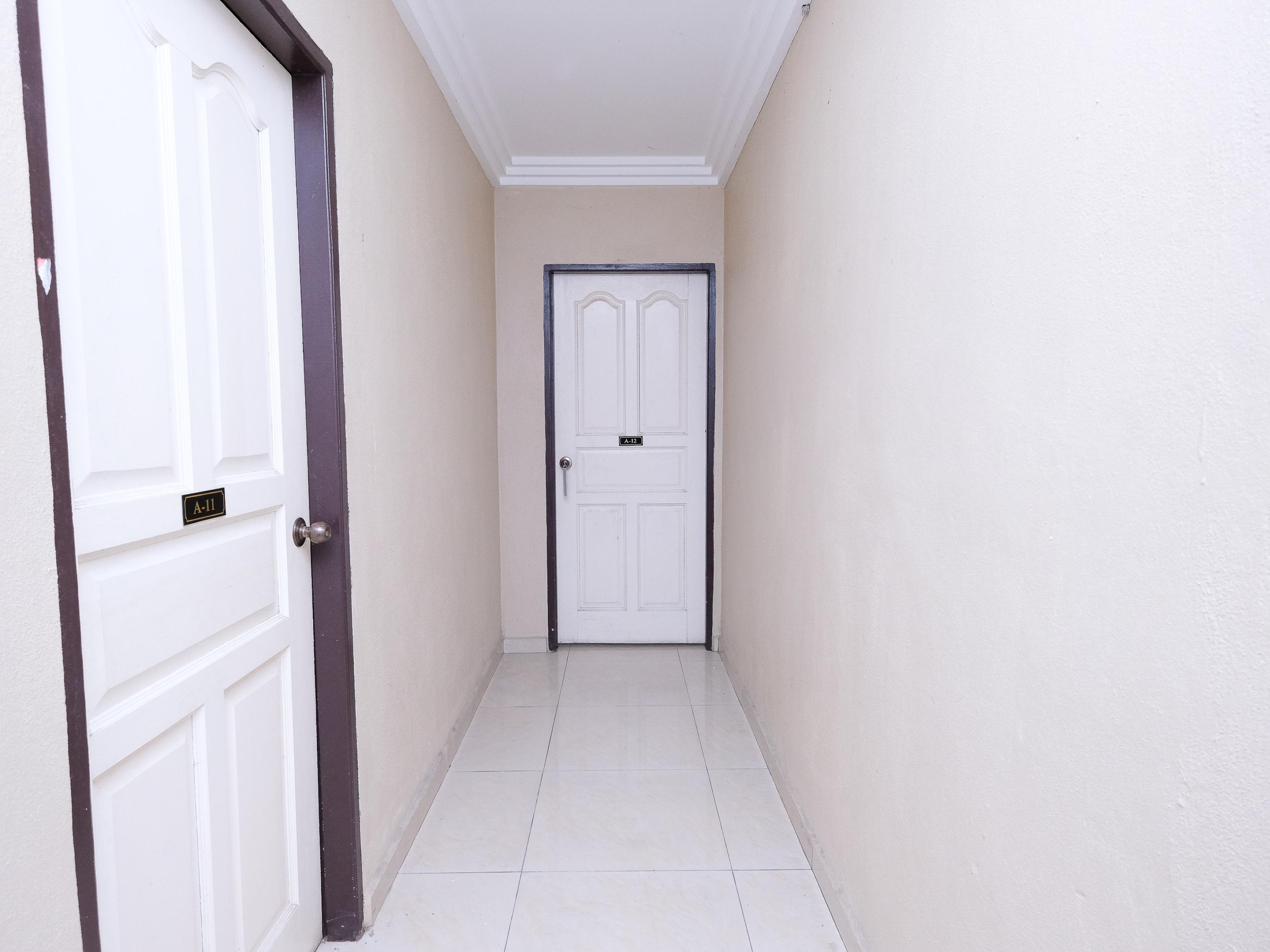 OYO 717 Mr J Hotel Wakaf Che Yeh 2 Exterior foto