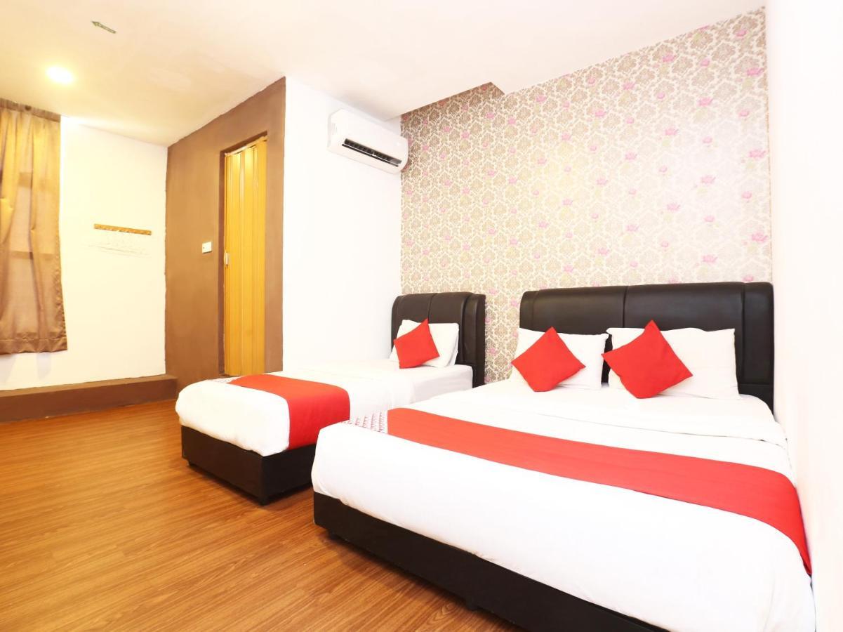 OYO 717 Mr J Hotel Wakaf Che Yeh 2 Exterior foto