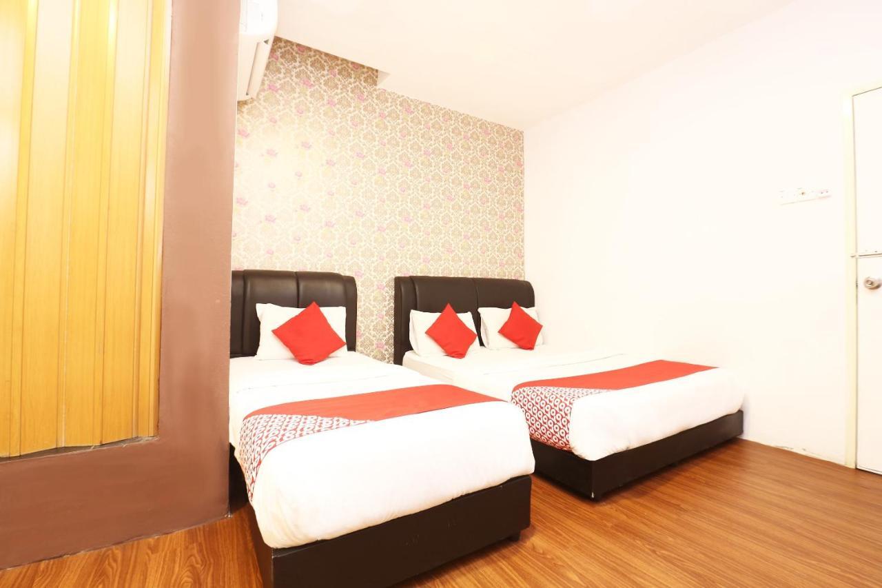 OYO 717 Mr J Hotel Wakaf Che Yeh 2 Exterior foto