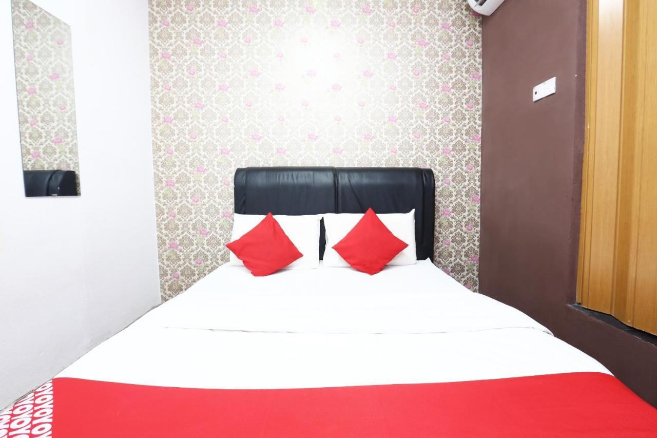 OYO 717 Mr J Hotel Wakaf Che Yeh 2 Exterior foto